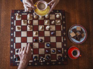 🌍♟️ Astăzi este Ziua Mondială a Sănătății Mintale ♟️🌍 Bunăstarea mintală este la fel de importantă ca și sănătatea fizică...